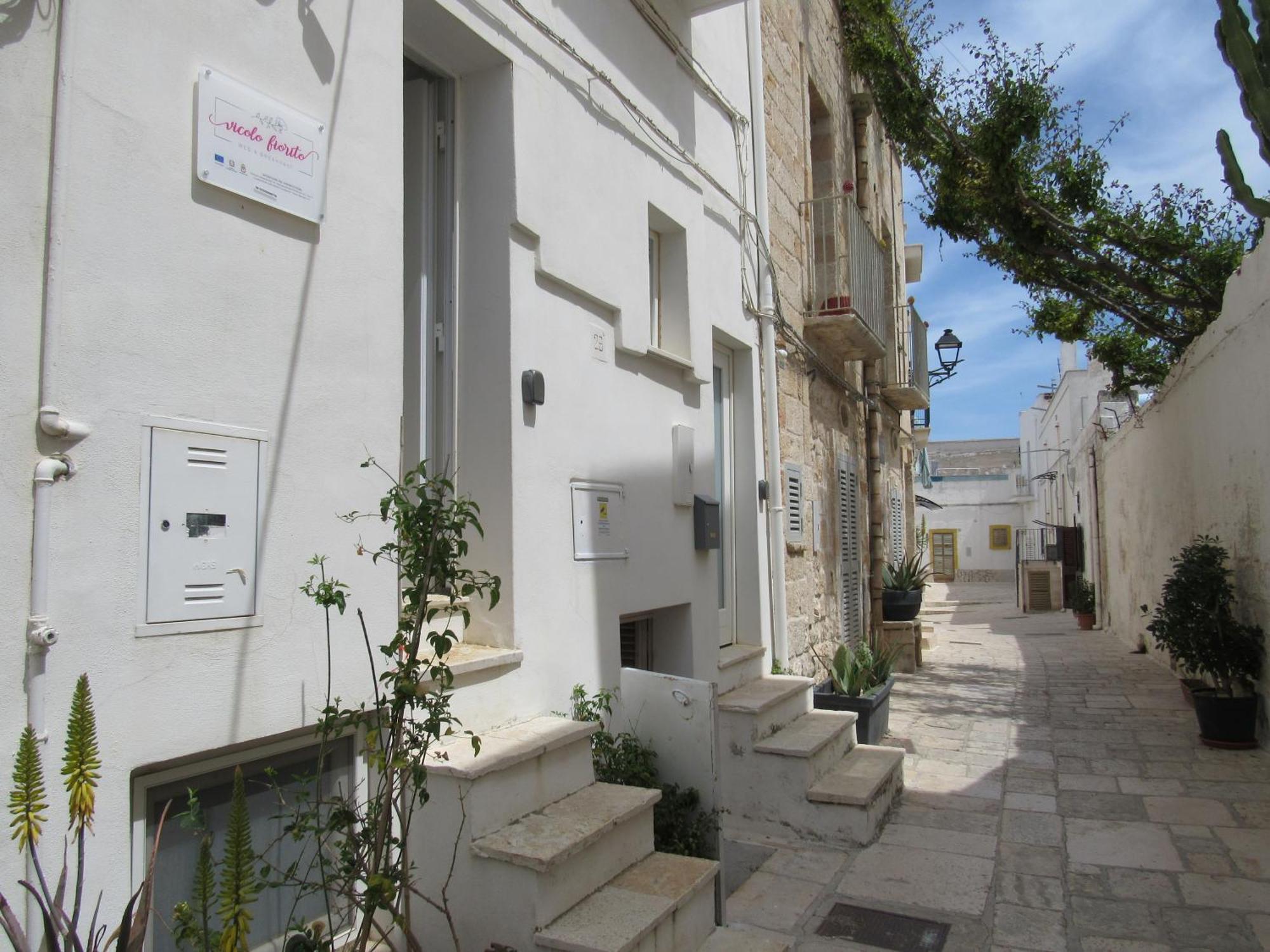 Vicolo Fiorito B&B Polignano a Mare Buitenkant foto