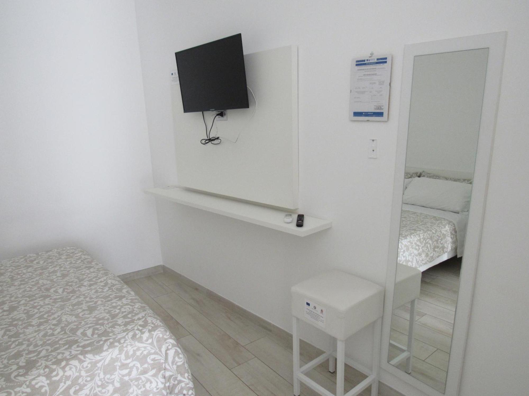 Vicolo Fiorito B&B Polignano a Mare Buitenkant foto