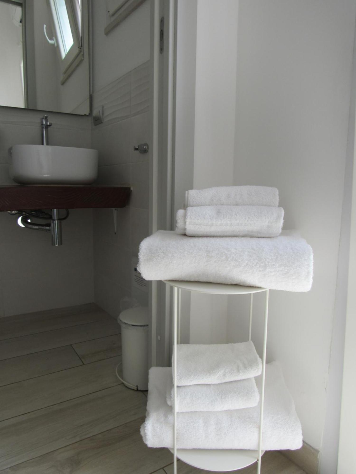 Vicolo Fiorito B&B Polignano a Mare Buitenkant foto