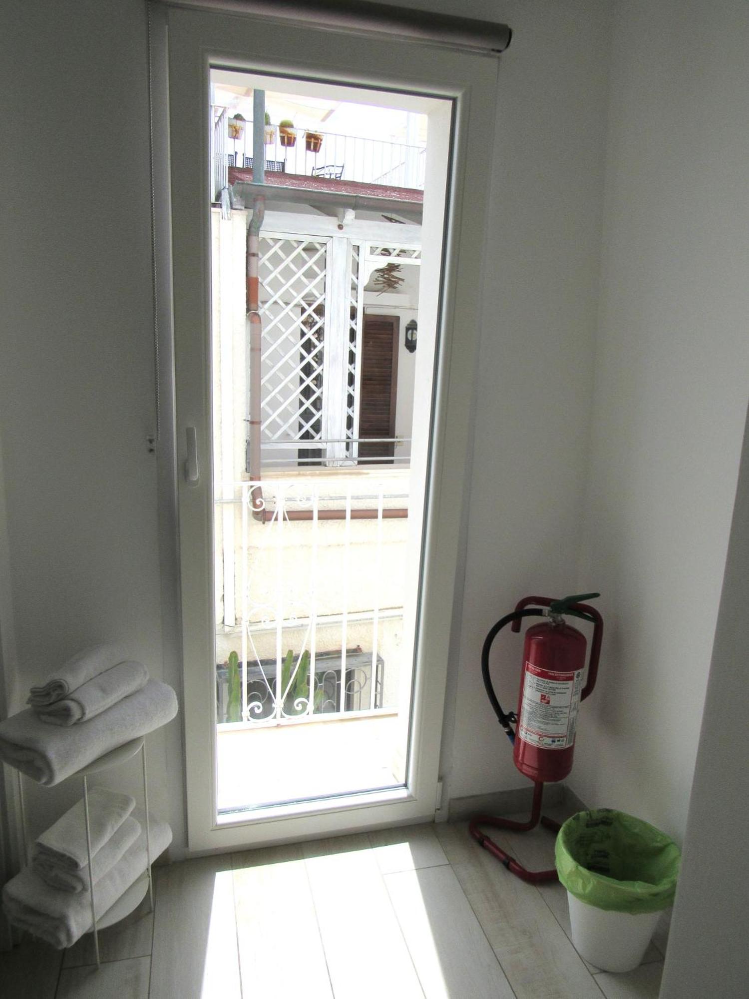 Vicolo Fiorito B&B Polignano a Mare Buitenkant foto